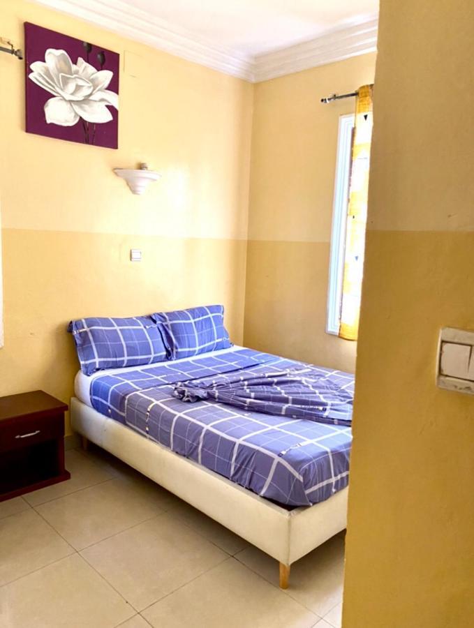 Appartements Chez Léo Brazzaville Exterior foto