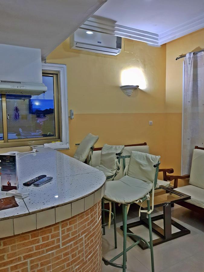 Appartements Chez Léo Brazzaville Exterior foto